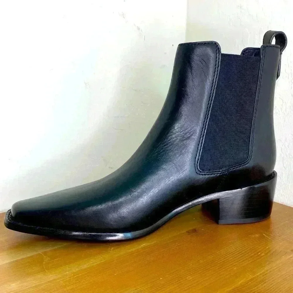 NEW Tory Burch Chelsea Pull On Black Leather Ankle Boots Women’s Size 7 1/2